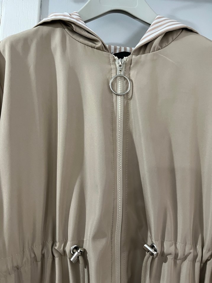 Bej Kadın Uzun Kuşaklı Trençkot - Görsel 5