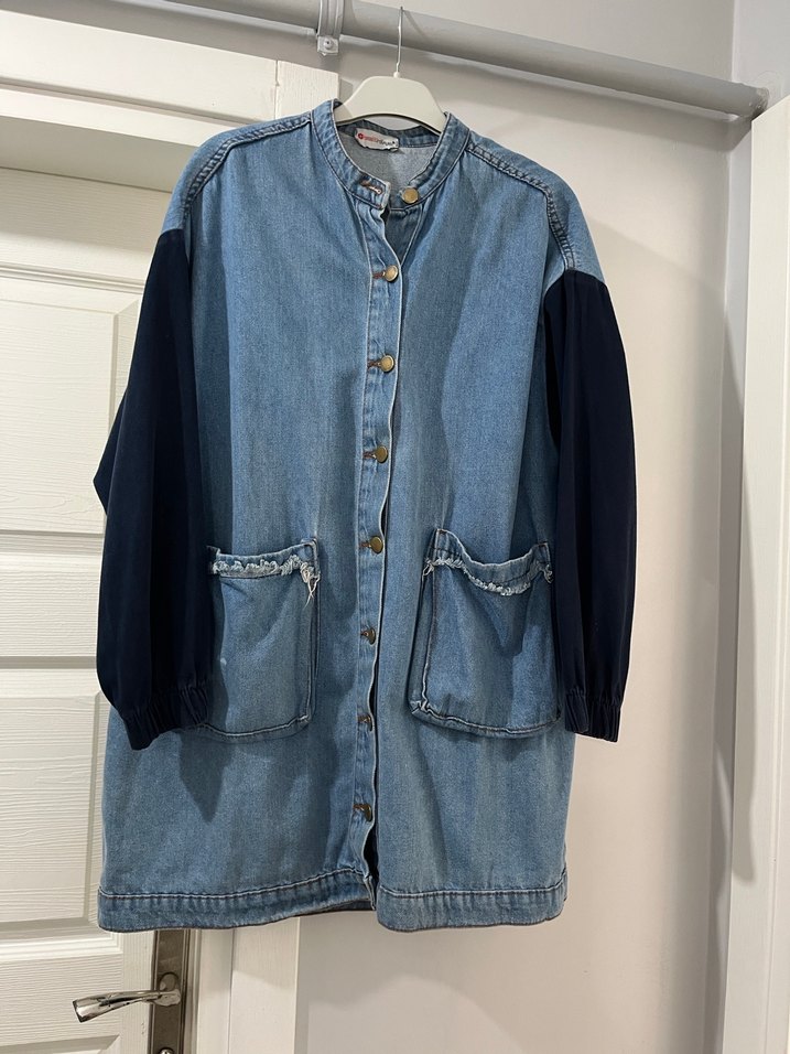 Kadın Gri Mavi Düğmeli Uzun Denim Ceket - Görsel 3