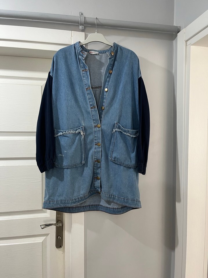 Kadın Gri Mavi Düğmeli Uzun Denim Ceket - Görsel 4