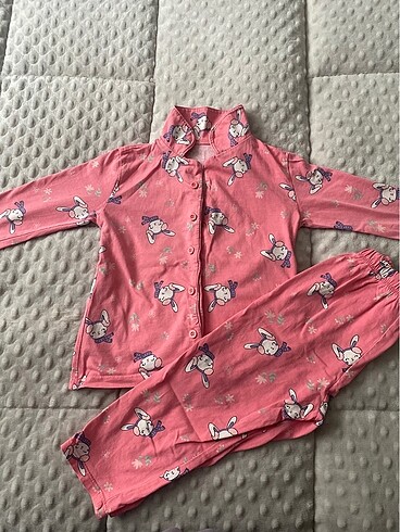 Kız bebek pijama takımı