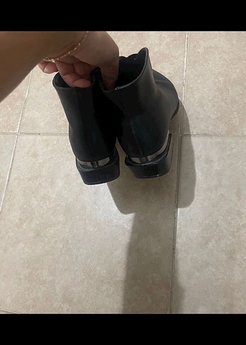 Siyah Stiletto Topuklu Minimalist Bot - Görsel 3