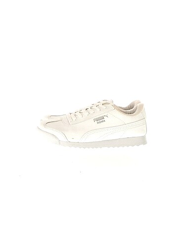 Puma Spor Ayakkabı %70 İndirimli.