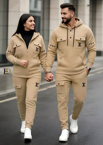 Kadın Beyaz Kapüşonlu Baskılı Eşofman - Görsel 3