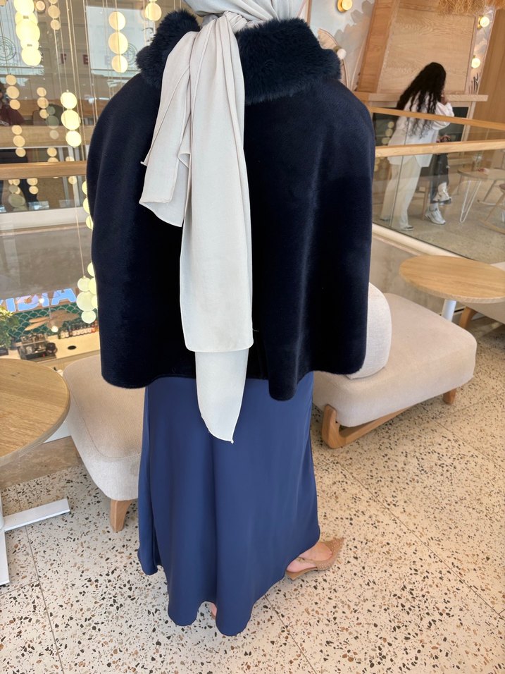 Lacivert saten etek - Görsel 2