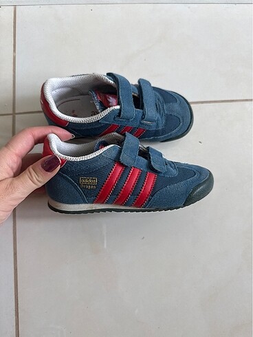Adidas erkek çocuk spor ayakkabı