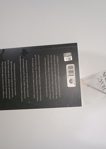  Yılan ve gecenin Kanatları - Roman