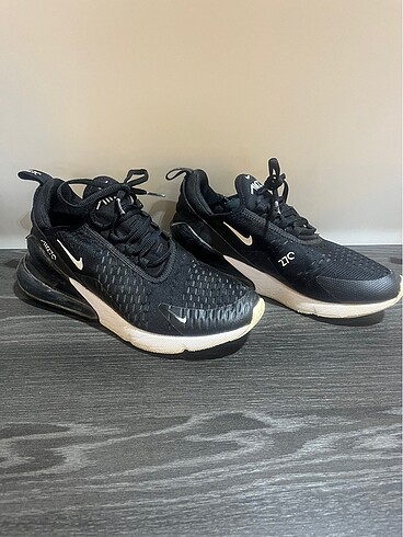 Nike Ayakkabı