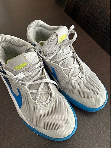 Nike basketbol ayakkabısı