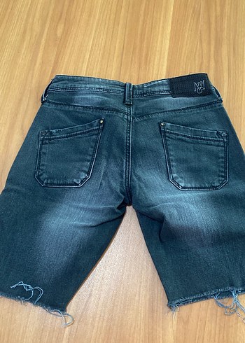 Kadın Gri Mini Kot Şort - Görsel 5