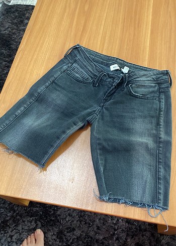 Kadın Gri Mini Kot Şort - Görsel 3