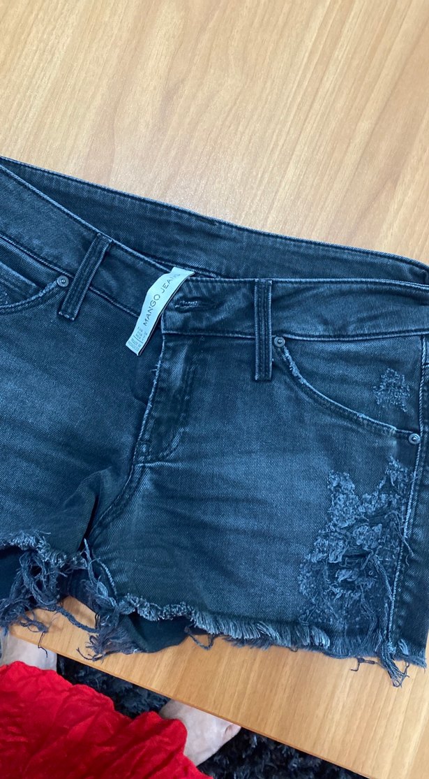 Kadın Koyu Renk Mini Denim Şort - Görsel 4