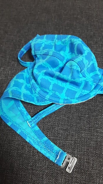 36 Beden çeşitli Renk Bikini üstü