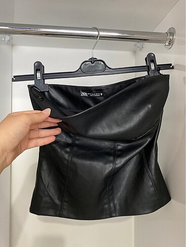 zara korse deri