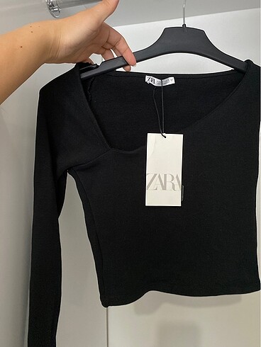 zara üst crop bluz