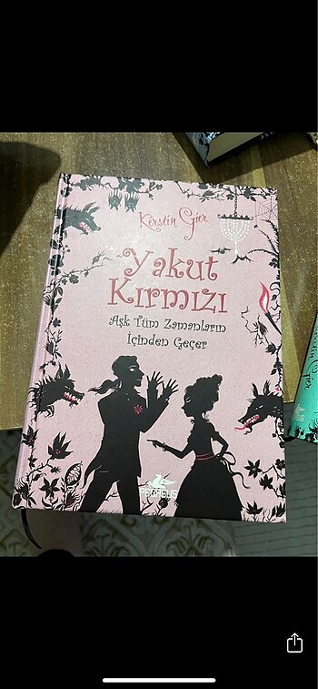 Beden Pegasus yayınları Yakut safir zümrüt aşk serisi