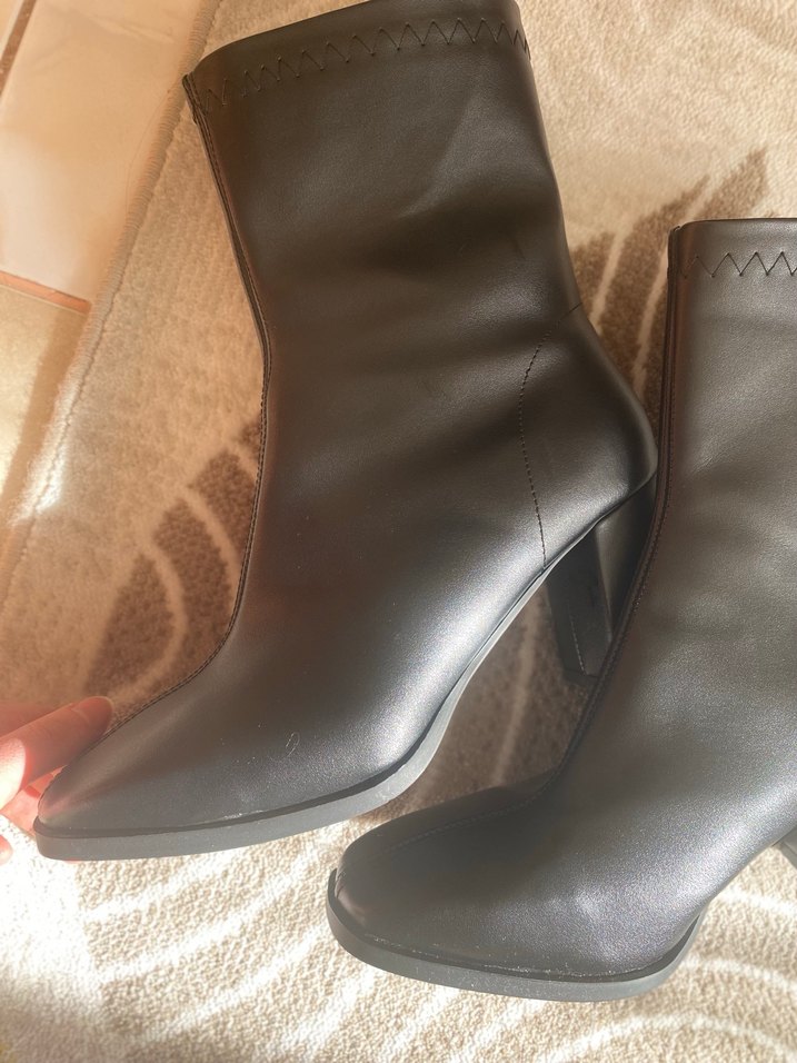 Siyah Deri Kadın Topuklu Bot - Görsel 4