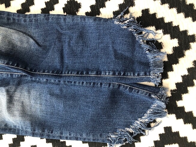 27 Beden Mavi jean