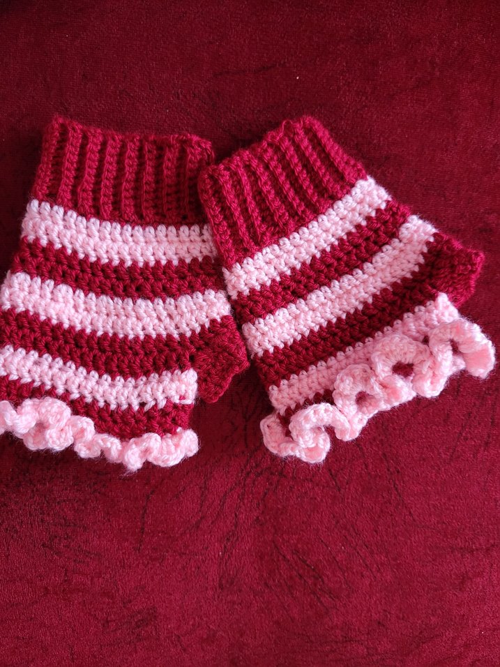 Fırfır Detaylı Parmaksız El Örgüsü Eldiven - Görsel 3