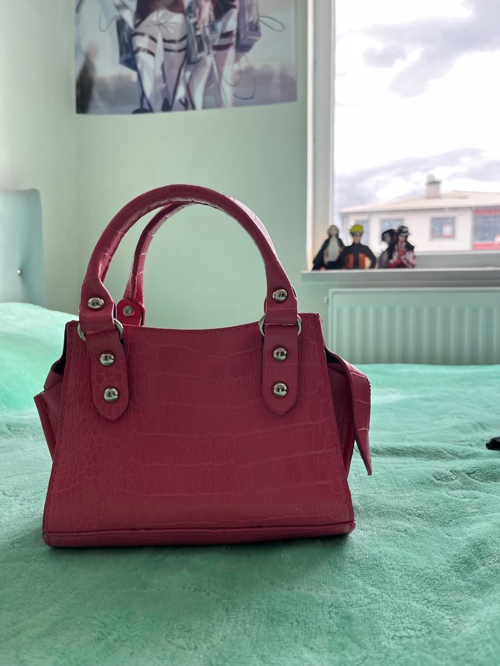 Pembe Deri Tokalı Kadın El Çantası - Görsel 3