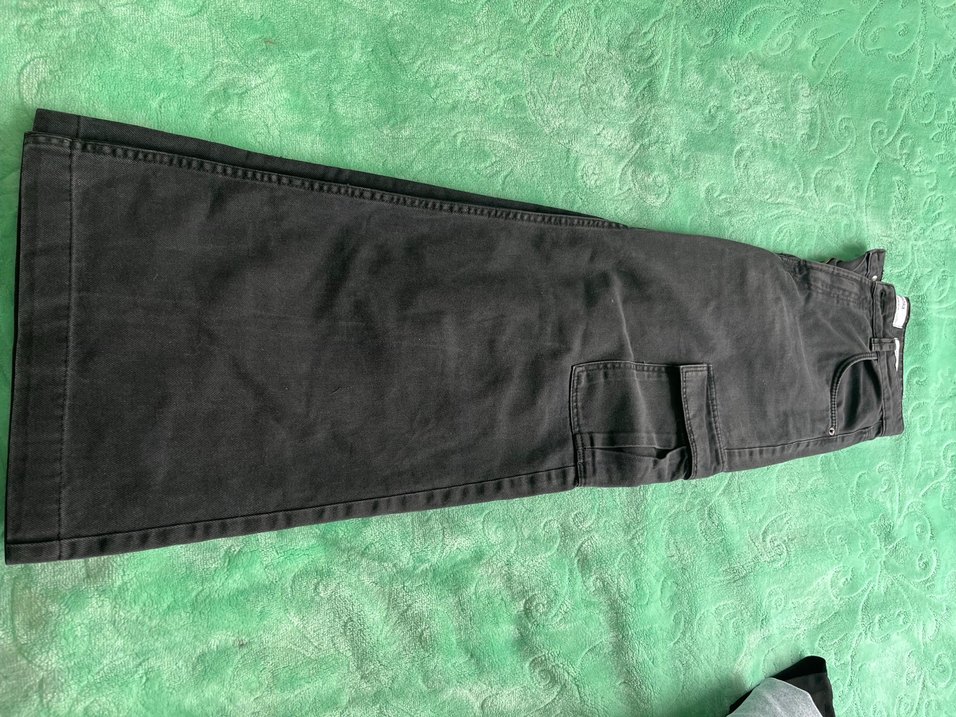 Gri Bel Detaylı Rahat Kesim Midi Kot Pantolon - Görsel 3