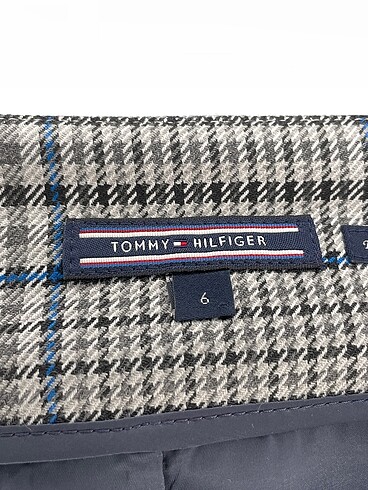 34 Beden çeşitli Renk Tommy Hilfiger Mini Etek %70 İndirimli.