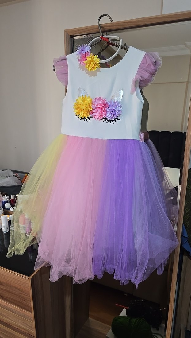 Çiçekli ve Tüllü Kız Çocuk Elbisesi - Görsel 2