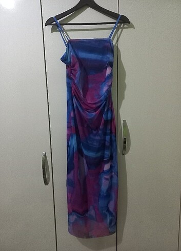 Batik desenli mavi pembe mor elbise Trendyol 