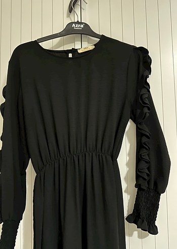 Uzun Kollu Siyah Fırfırlı Uzun Elbise - Görsel 3