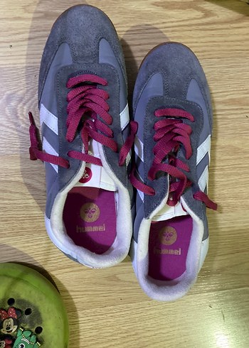 40 Beden Gri Bağcıklı ve Cırt Cırtlı Spor Sneaker