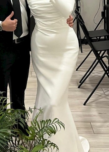 Uzun Kollu Straplez Beyaz elbise - Görsel 2