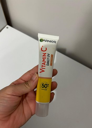 Garnier Vitamin C Güneş Kremi SPF 50+