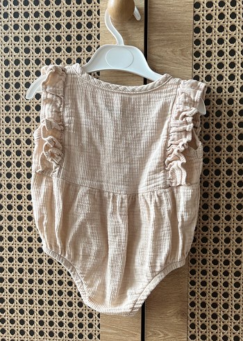 HelloBaby Nakışlı Fırfırlı Kız Bebek Tulum