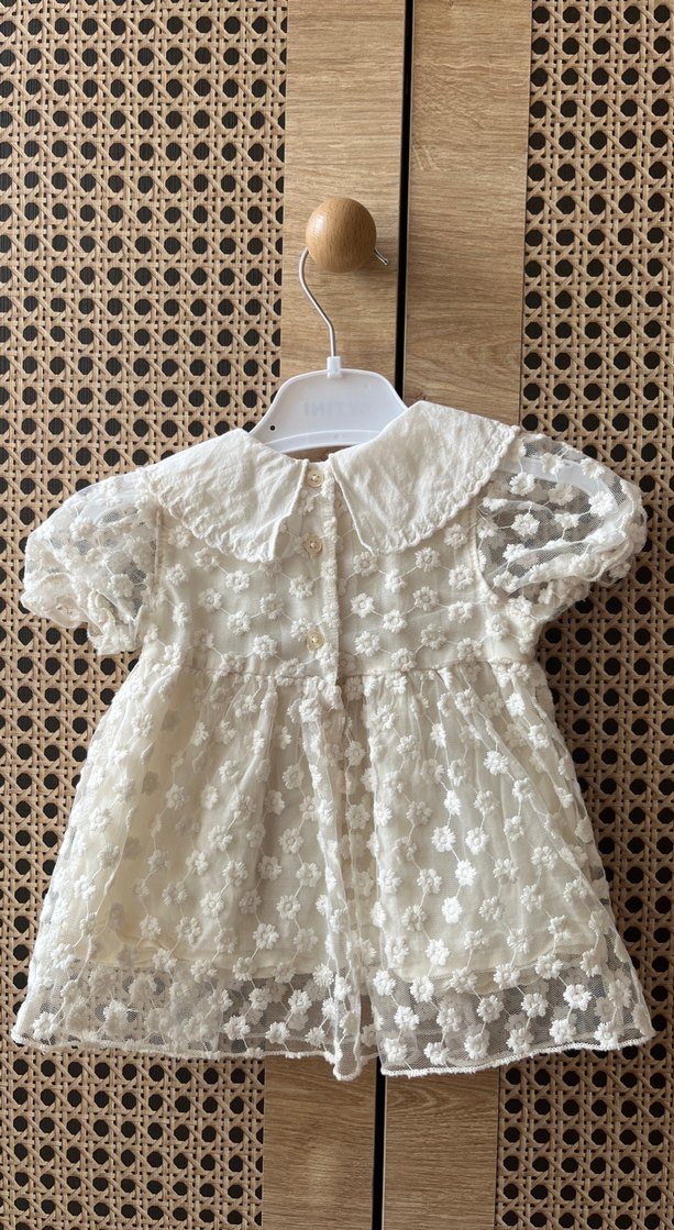 Kız Çocuk Beyaz Dantel Nakışlı Elbise - Görsel 2