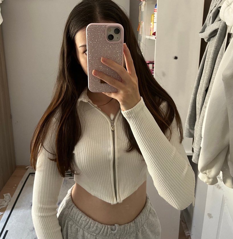 Fermuarlı Beyaz Crop Top - Görsel 2