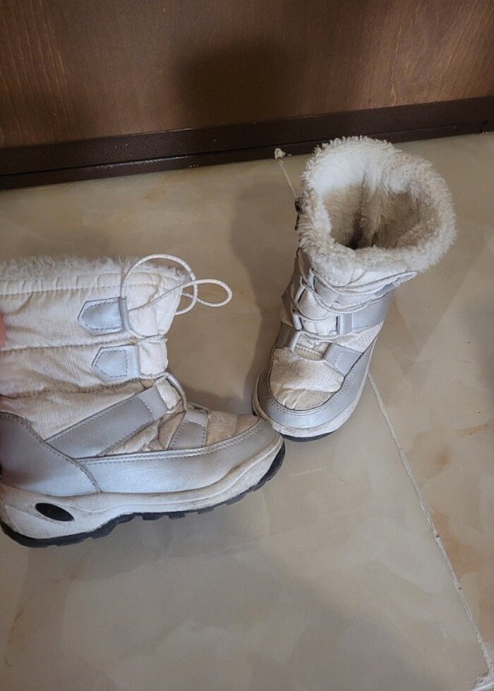 27 numara kız çocuk bot - Görsel 2