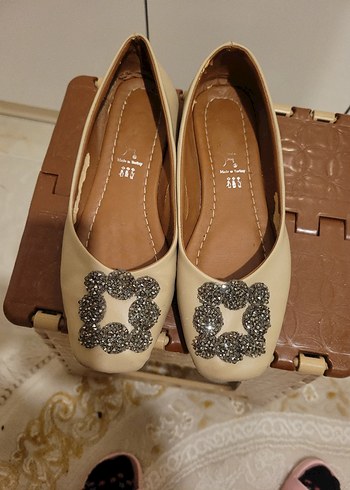 Bej Tokalı Kadın Düz Ayakkabı - Görsel 2