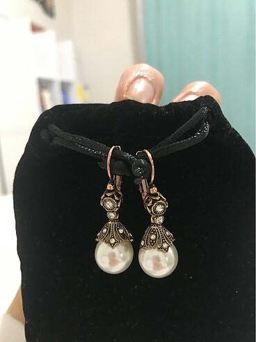 Beden Zara marka inci ve taş detaylı vintige küpe