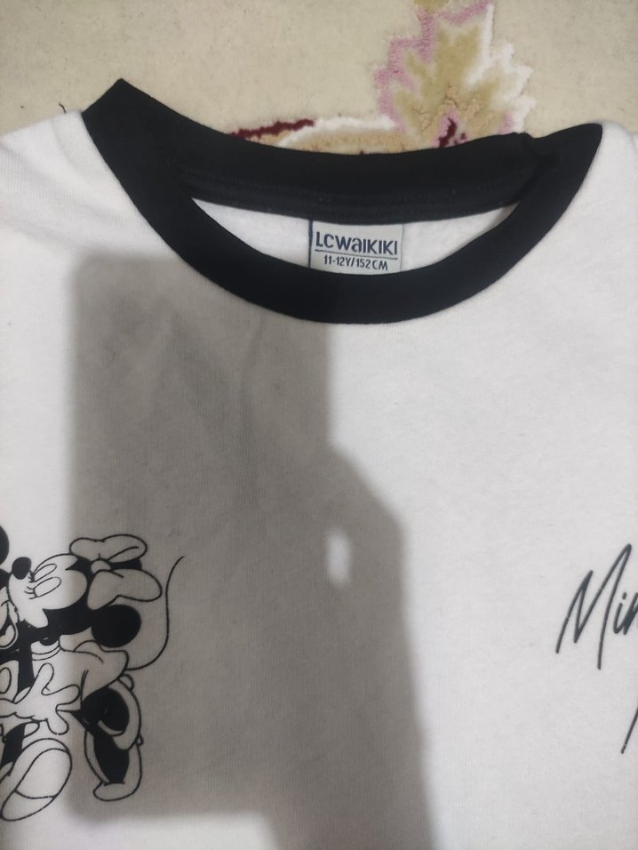 Kız Çocuk Beyaz Uzun Kollu Mickey Baskılı Sweatshirt - Görsel 2