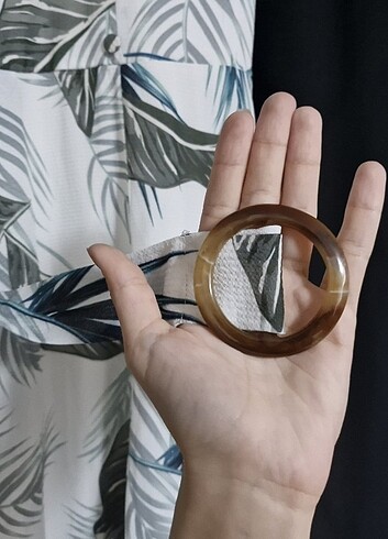 Yaprak desenli beyaz tulum - Görsel 7