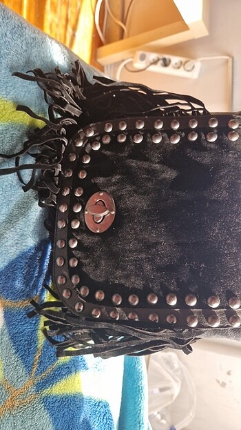 deri kadife detaylı püsküllü kol çantası gotik - Görsel 6