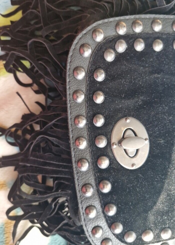 deri kadife detaylı püsküllü kol çantası gotik - Görsel 3