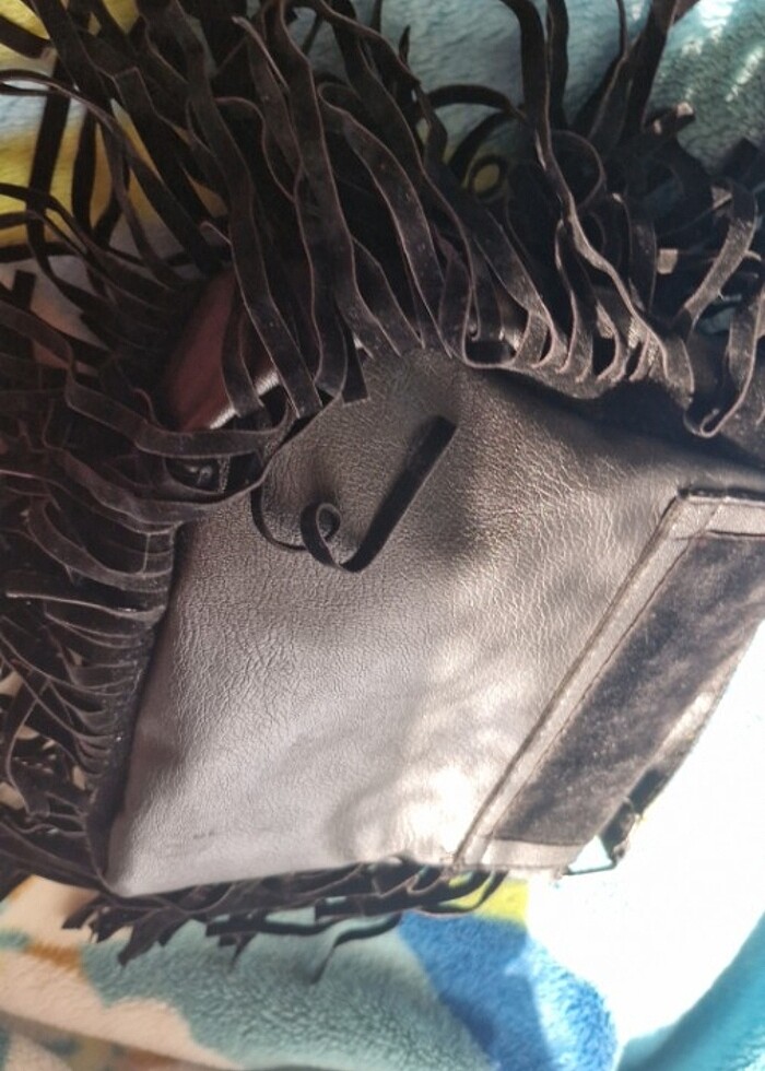 deri kadife detaylı püsküllü kol çantası gotik - Görsel 5