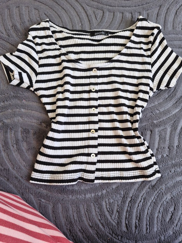 vücuda oturan bluzlar - Görsel 3