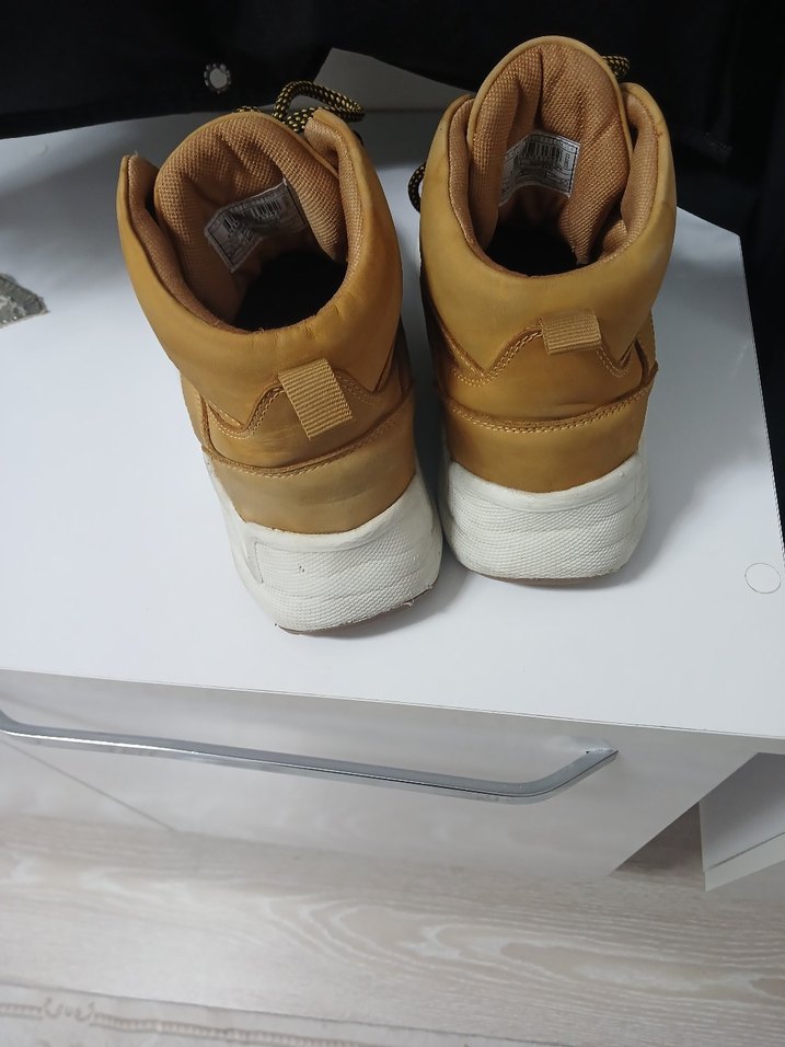 Erkek bağcıklı Bot - Görsel 5