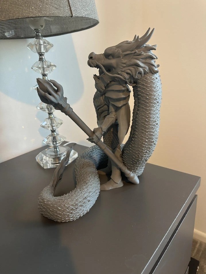 Gri Ejderha ve Zırhlı Figür Aksiyon Oyuncak - Görsel 3