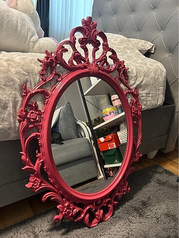 pembe duvar aynası