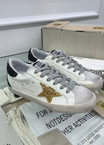 37 Beden Golden Goose Deluxe Kadın Beyaz Spor Ayakkabı