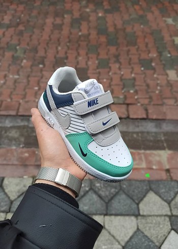 Nike Beyaz Erkek Çocuk Spor Ayakkabı( ışıklı)