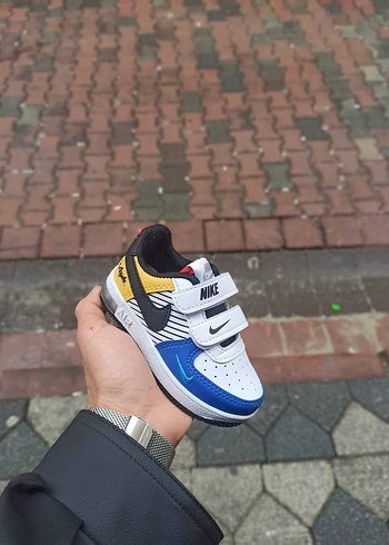 Nike Erkek Çocuk ışıklı Spor Ayakkabı