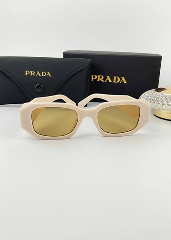 Prada Kadın Güneş Gözlüğü